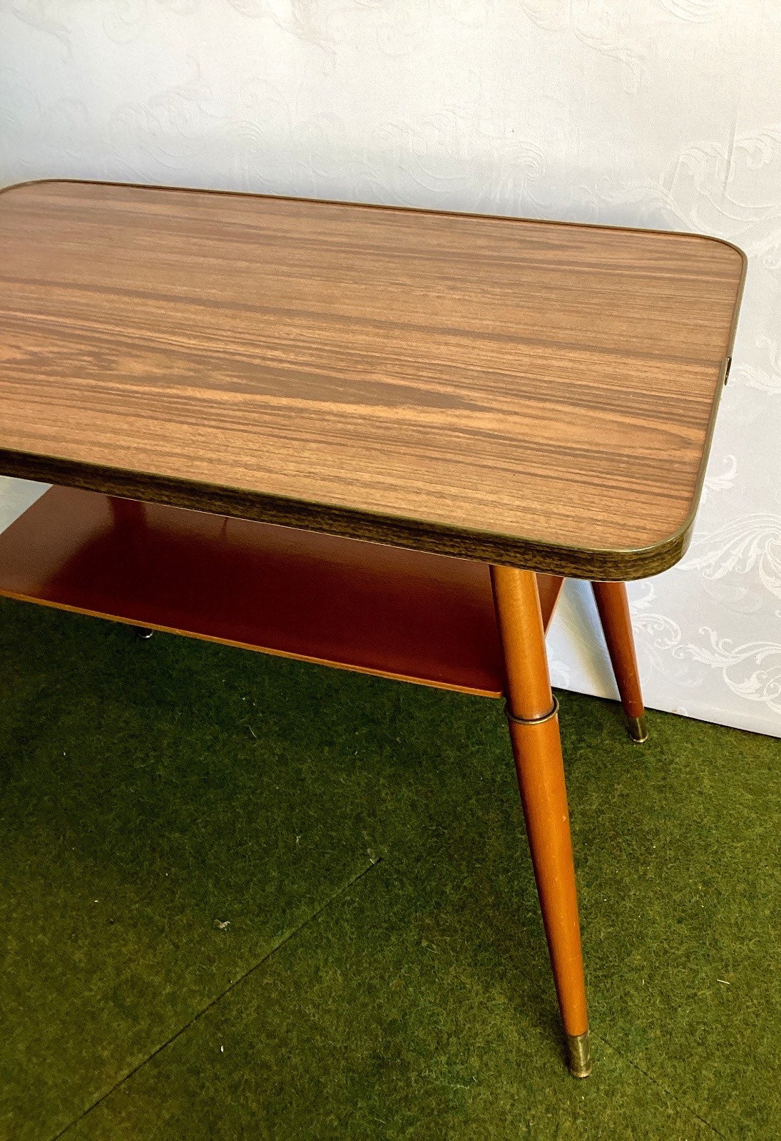 Vintage Couchtisch 50er 60er Mid Century Holz Formica Nierentisch-Ära Ablage
