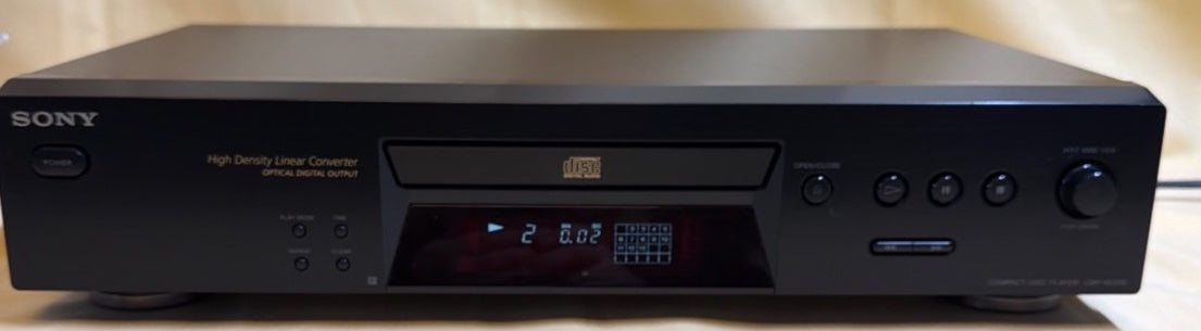 Sony CDP-XE370 CD-Player High Density Linear Converter Optical Digital