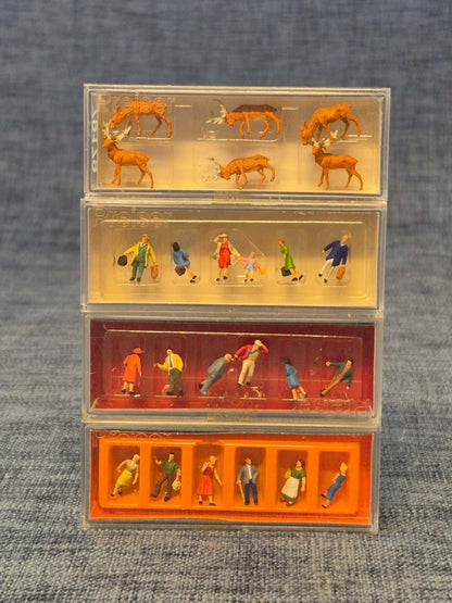 Preiser N 1:160 Figuren-Set Konvolut 7x Hirsche Kühe Bahnpersonal Passanten
