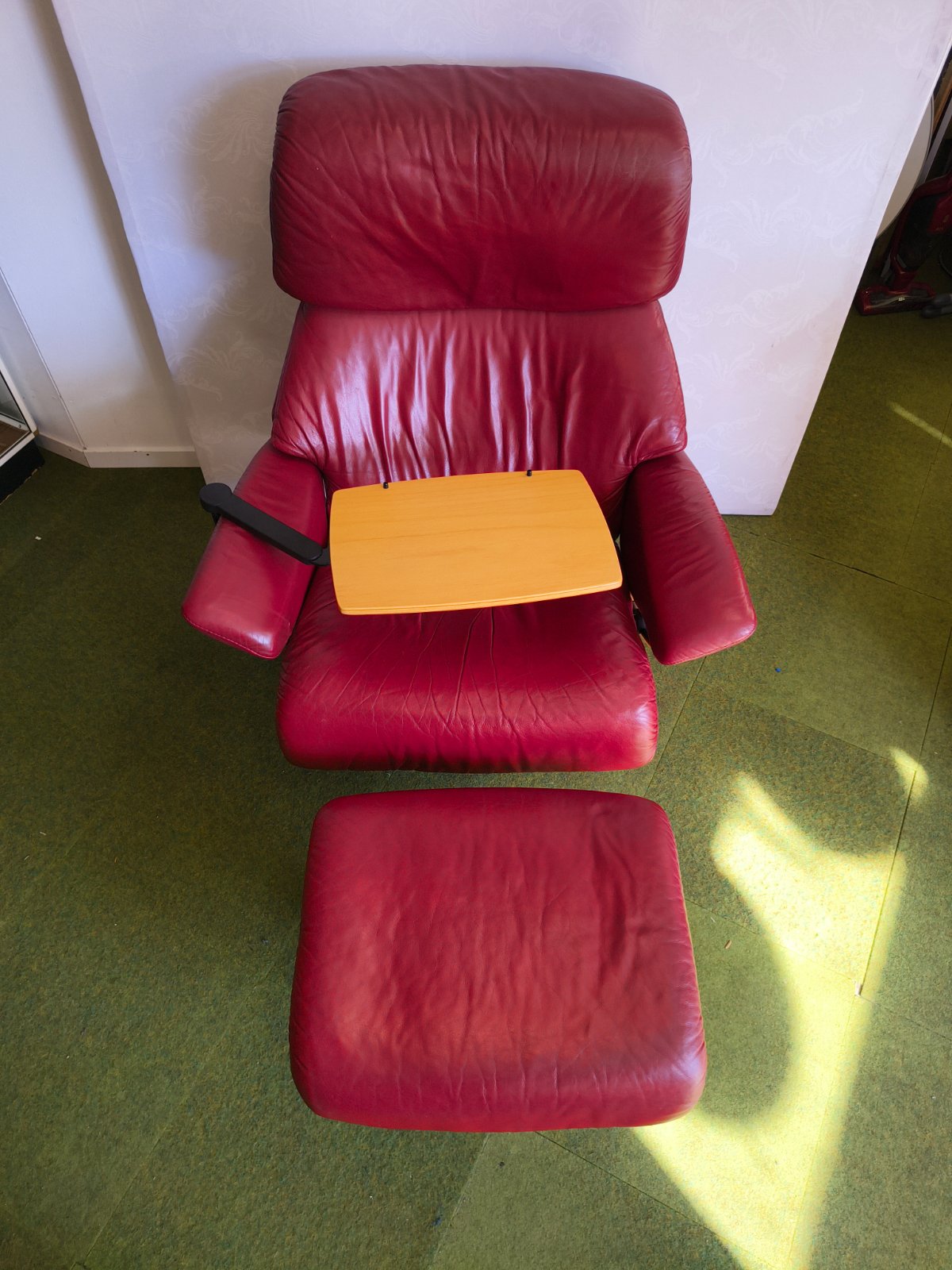 Stressless Ledersessel rot drehbar + Hocker Tablett Relaxsessel Ekornes