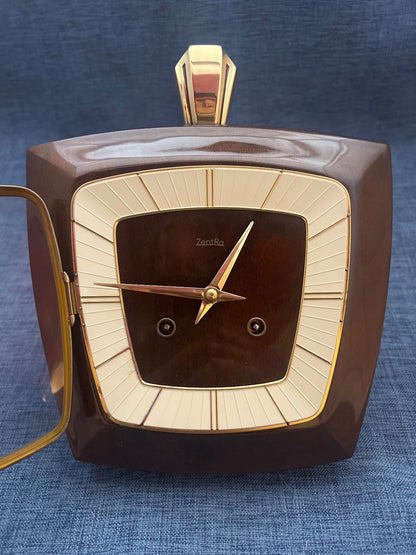 ZentRa, Wanduhr, 50er - 60er Jahre, Bakelit, braun mit goldfarbenen Details