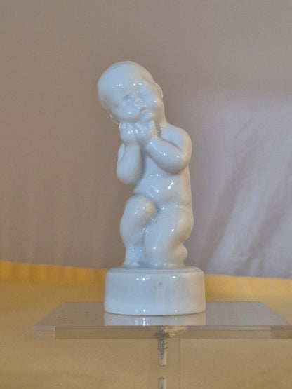 Royal Copenhagen - Figur - Junge - Weiß - Zahnschmerzen - Svend Lindhart
