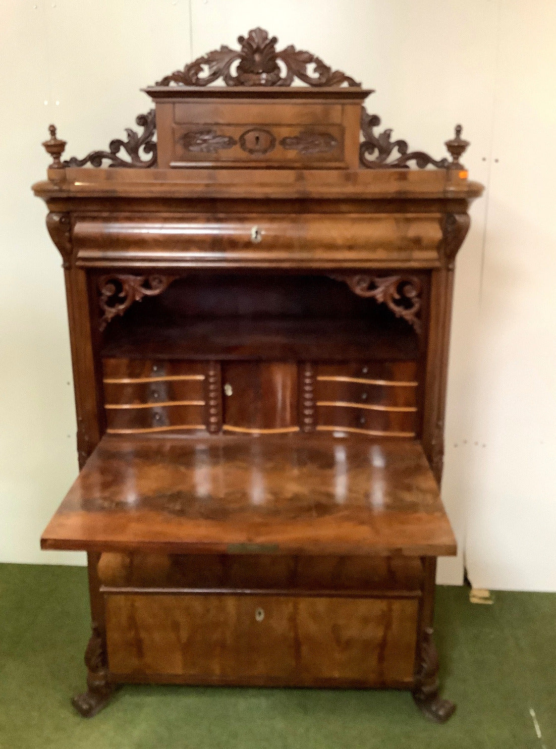 Antiker Sekretär  Nussbaum Biedermeier Gründerzeit Schreibschrank