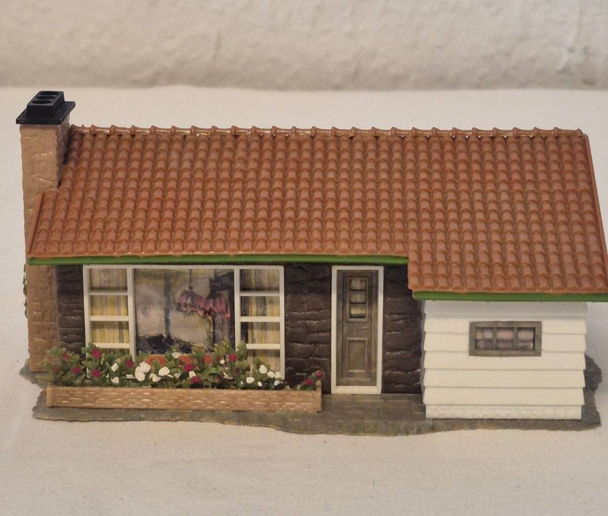 Fall B266 - kleines Steinhaus - H0 - fertig gebaut - Sammlungsauflösung