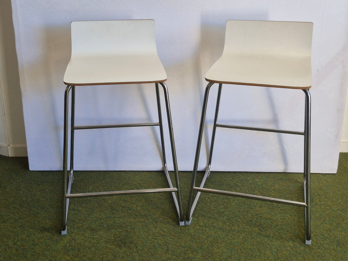 Ikea Sebastian - 2x Barhocker Holz Schichtholz weiß Chromgestell