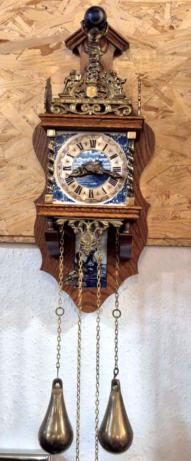 Holländische Zappler Wanduhr Delfter Fliesen Messing Gewichte UCW Uhrwerk