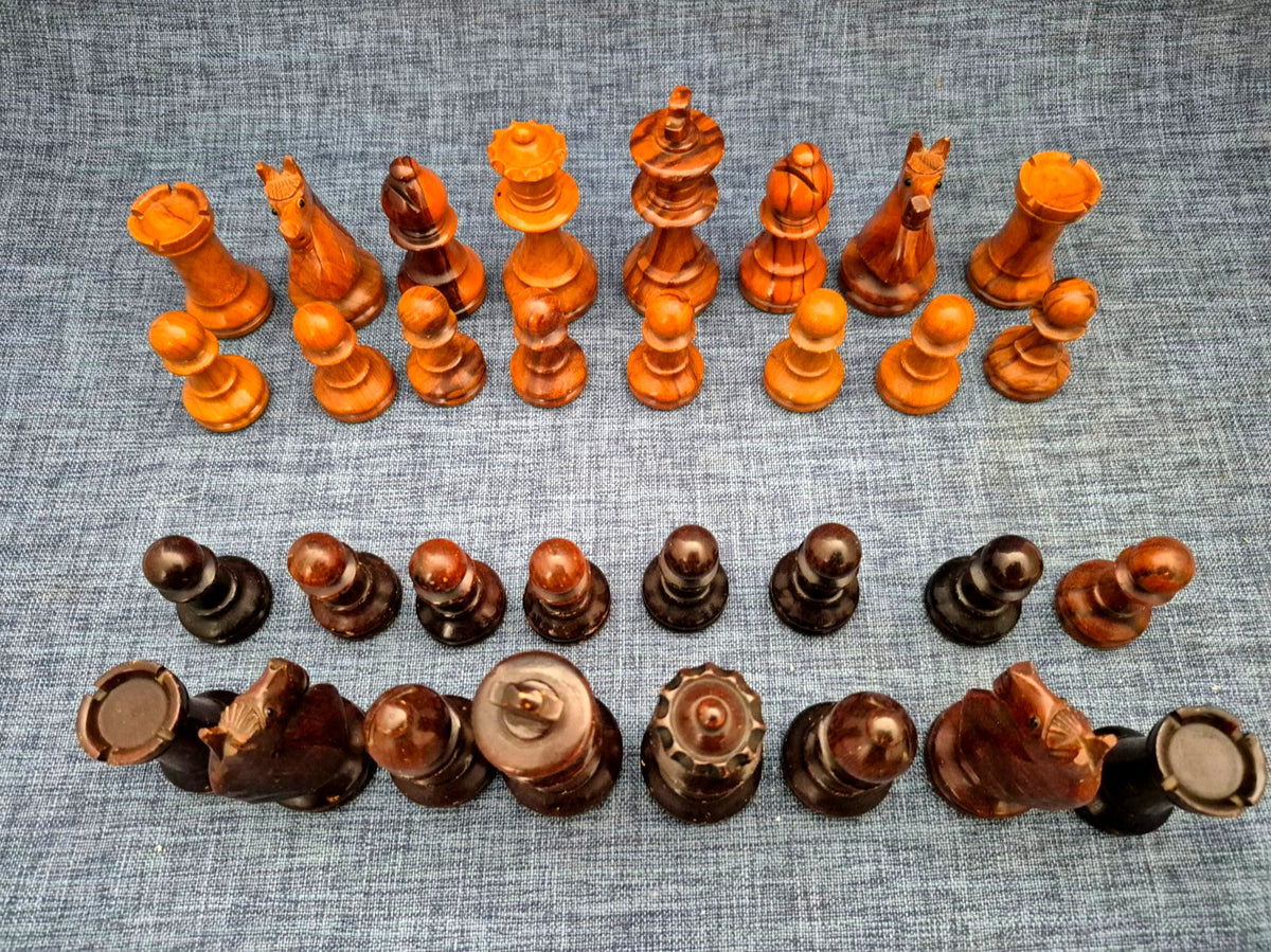 Schachfiguren Set Holz handgedrechselt 32 Figuren Staunton Stil