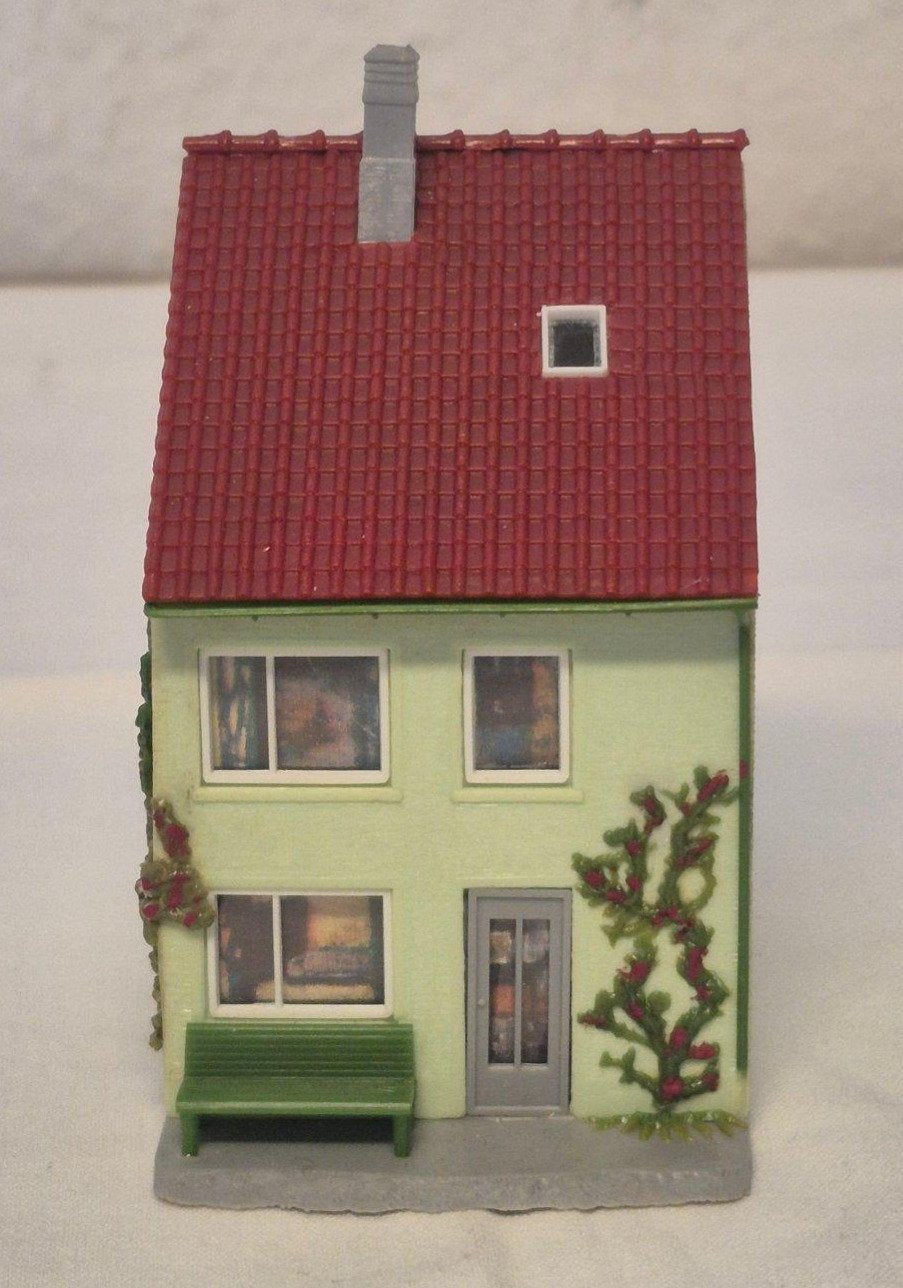 Faller B224 Reihenhaus H0 Fertigmodell  Balkon Garten Modelleisenbahn