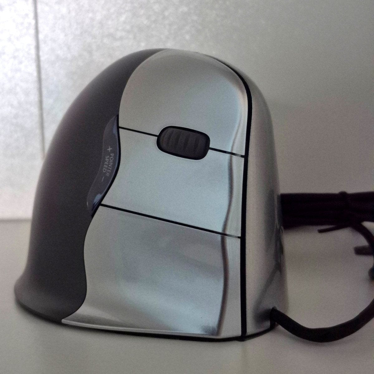 Evoluent VerticalMouse 4 Right VM4R ergonom. Maus USB kabelgebunden neuwertig