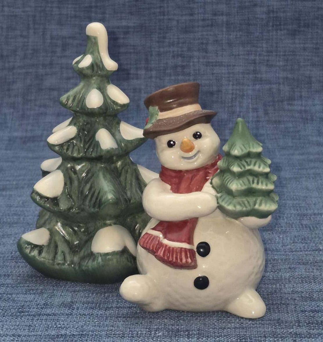 Goebel  Porzellan - Schneemann + Weihnachtsbaum Figur Set Weihnachten