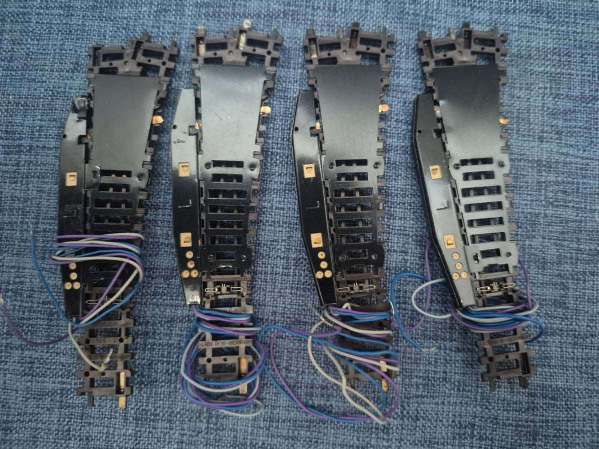 Arnold Spur N 4x Linksweiche elektrisch mit Antrieb Modellbahn Gleise Set OVP