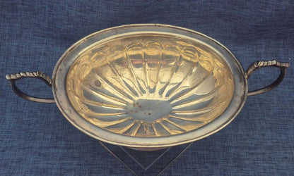 Antike versilberte Fußschale Henkelschale Reliefdekor Jugendstil Obstschale