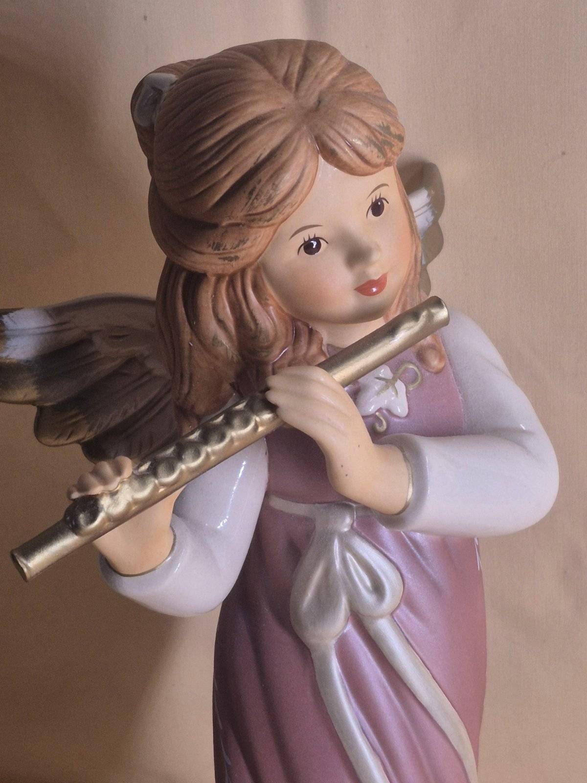 Goebel Schutzengel Engel Figur mit Flöte Porzellan lila Nr. 41 512 Sammler