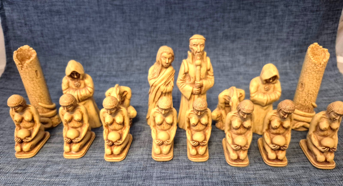Schachfiguren Set Fantasy Mittelalter Kunstharz Figuren Dämonen Mönche 32 tlg