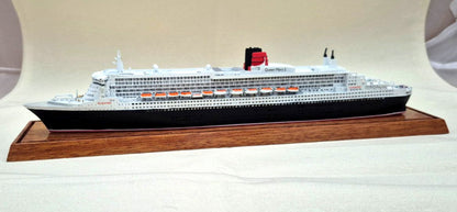 Cunard Queen Mary 2 Schiffsmodell QM2 Kreuzfahrtschiff Vitrine Holzsockel