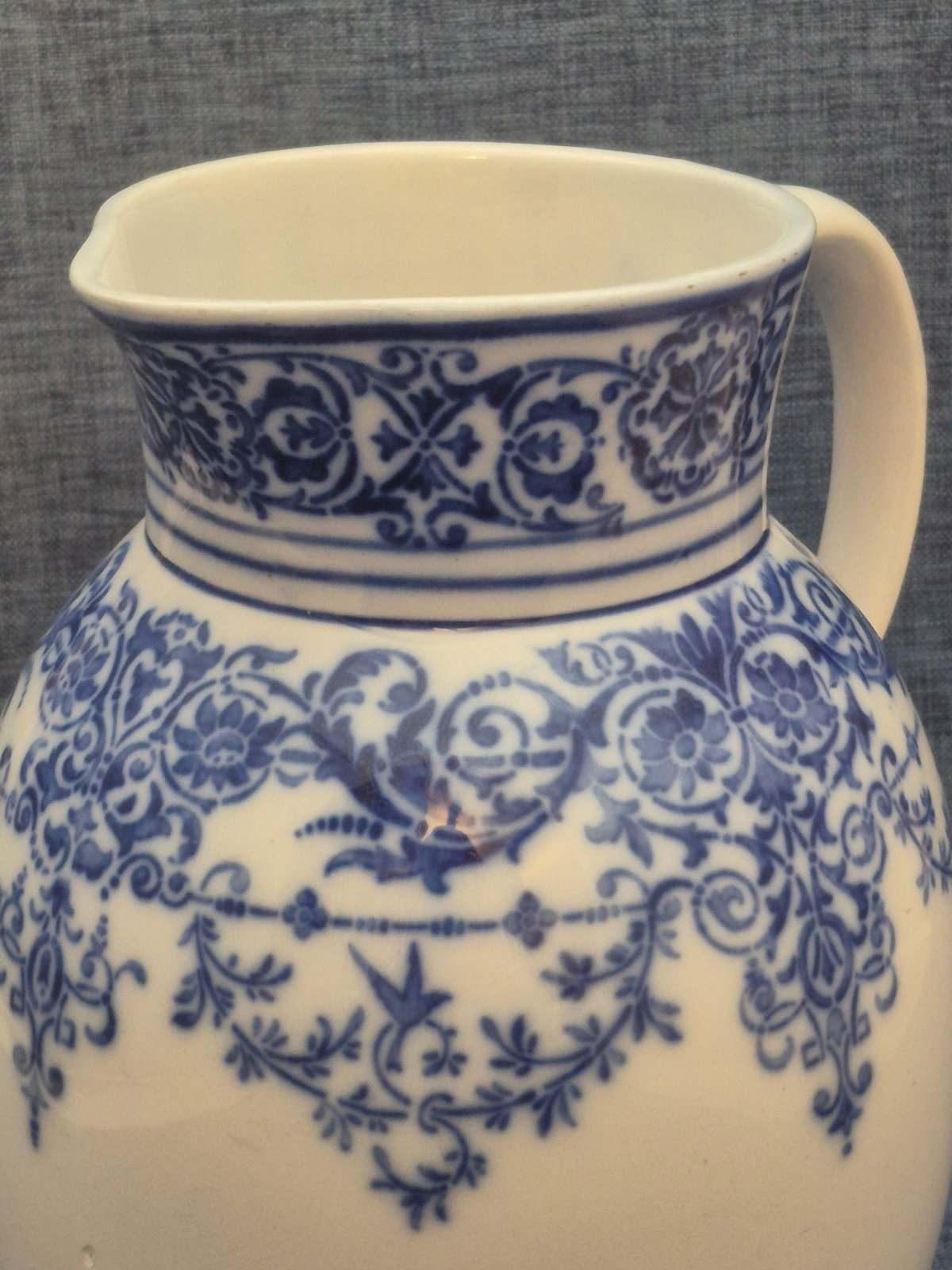 Villeroy & Boch Antiker Keramik Krug Blau-Weiß Floral Jugendstil Wasserkrug