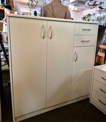 Weißer Mehrzweckschrank 3 Türen 2 Schubladen Hochglanz Sideboard Küchenschrank