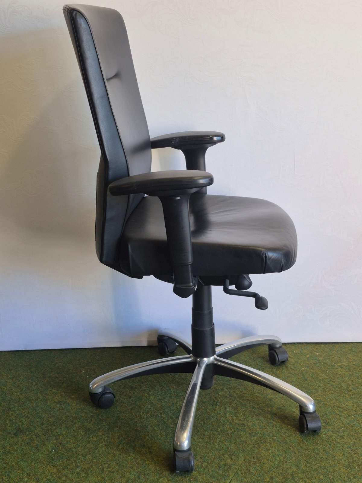 KOHL Bürostuhl Chefsessel Kunstleder schwarz Drehstuhl Armlehnen höhenverstellb.