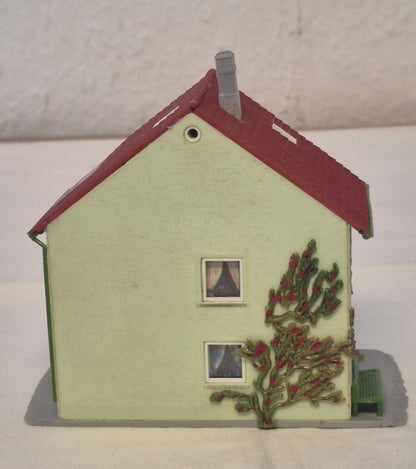 Faller B224 Reihenhaus H0 Fertigmodell  Balkon Garten Modelleisenbahn