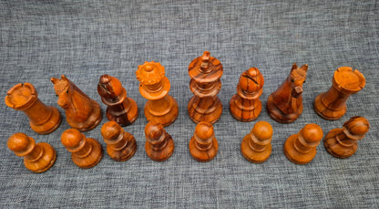 Schachfiguren Set Holz handgedrechselt 32 Figuren Staunton Stil