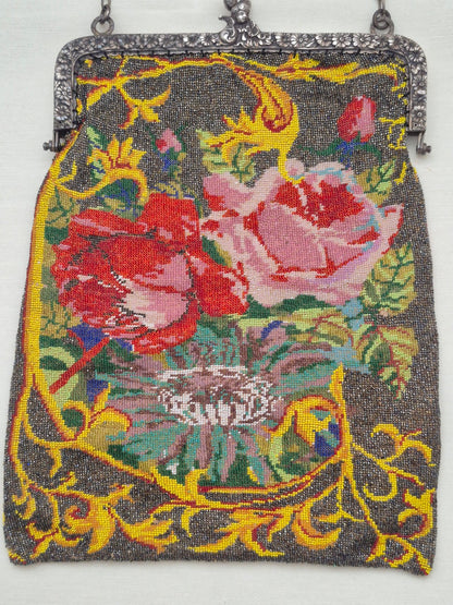 Glasperlenstickerei Abendtasche 800 Silber Rahmen Engel Blumen Jugendstil 1900