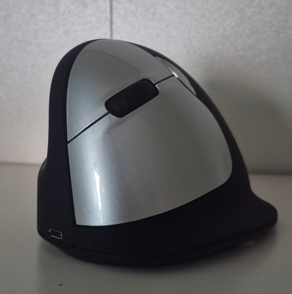 R-Go HE Mouse Large Left Wireless Ergonomische Maus Linkshänder kabellos 2400DPI