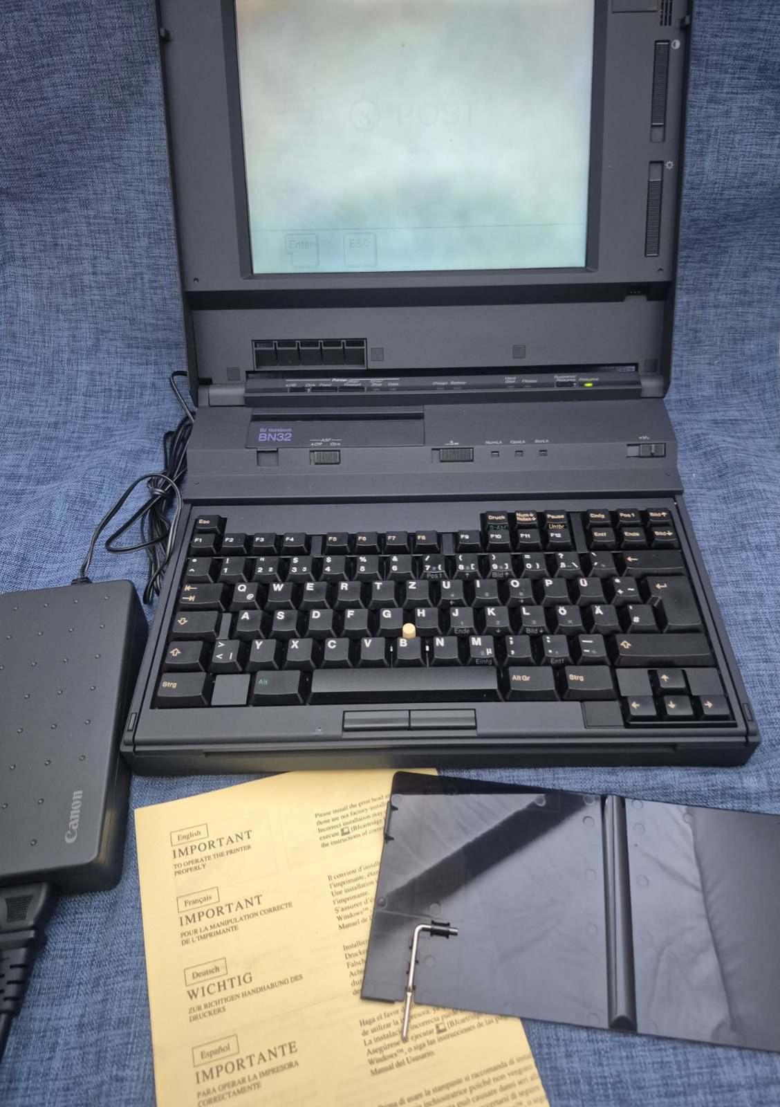 Canon BJ Notebook BN32P  Laptop 486 integrierter Drucker MS-DOS Windows3 Vintage