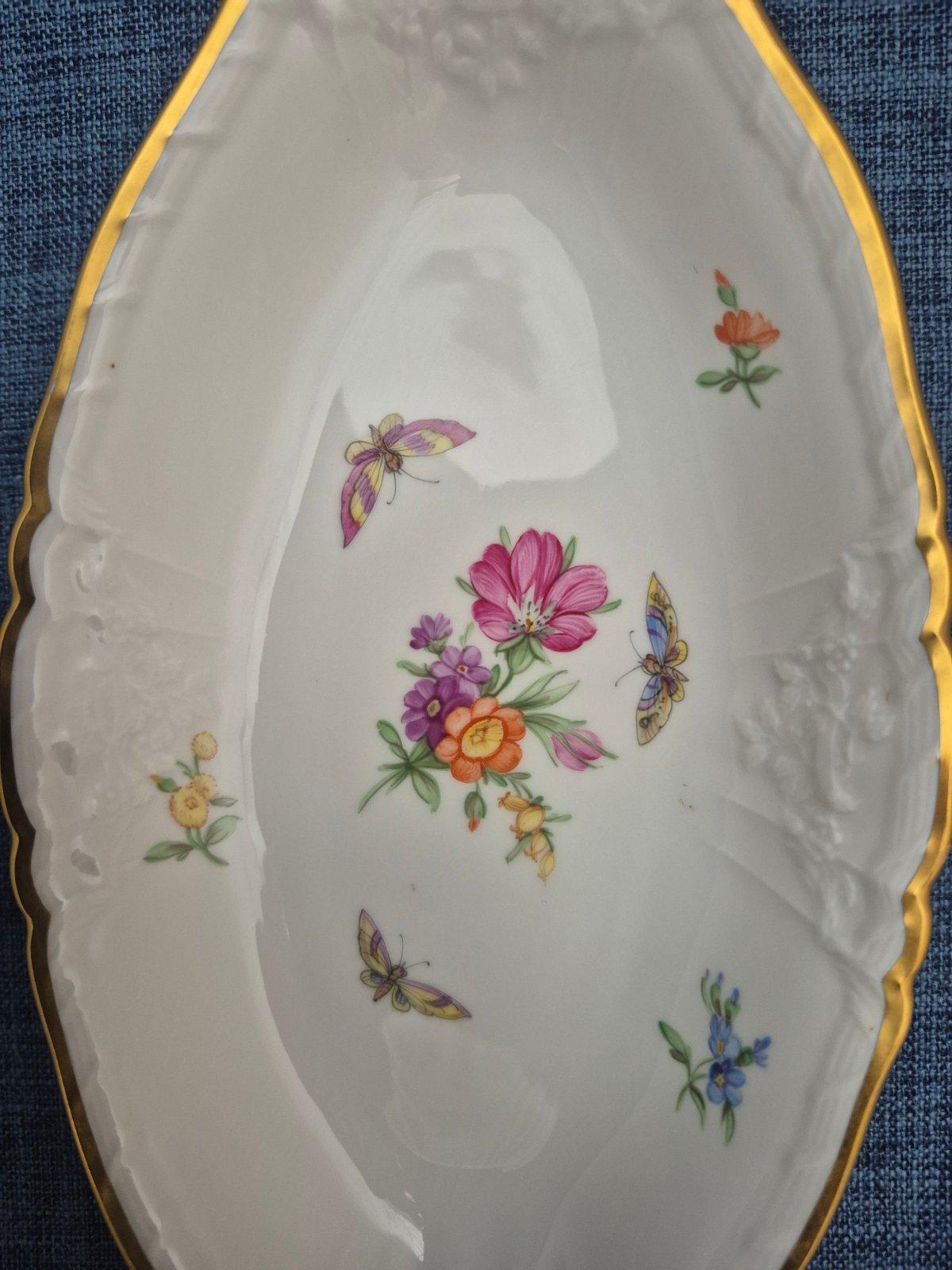 KPM Berlin Porzellan Schale oval Blumendekor Schmetterlinge Goldrand Antik