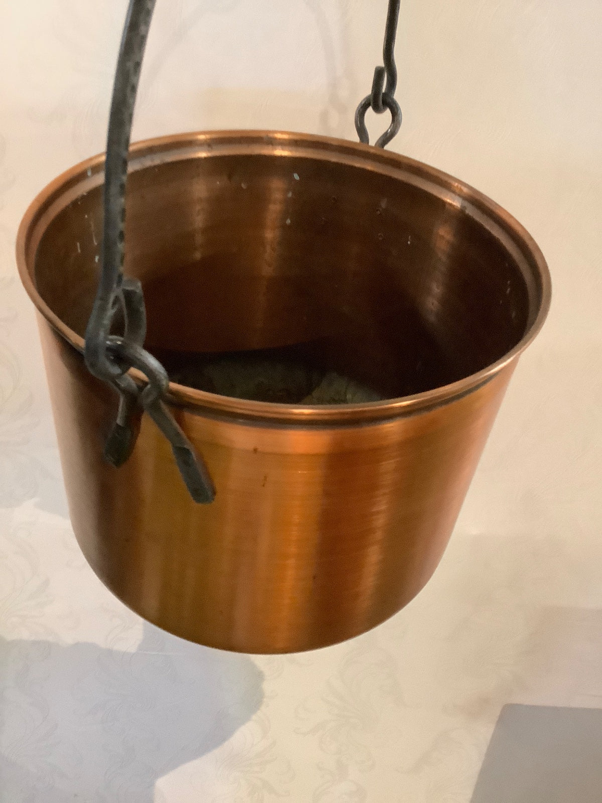 Kupfer Kessel Hängetopf mit Schmiedeeisen Bügel Vintage Landhaus Deko
