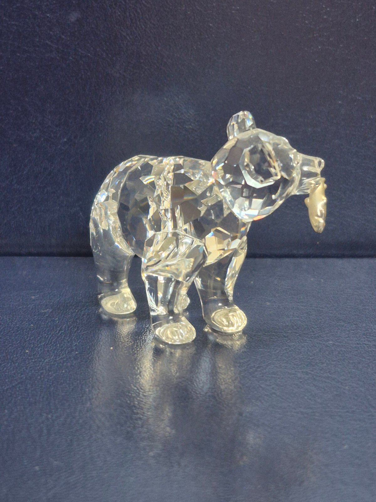 Swarovski 261925 - Grizzlybär mit Fisch - Kristallglas - 5,5 x4,5 cm -