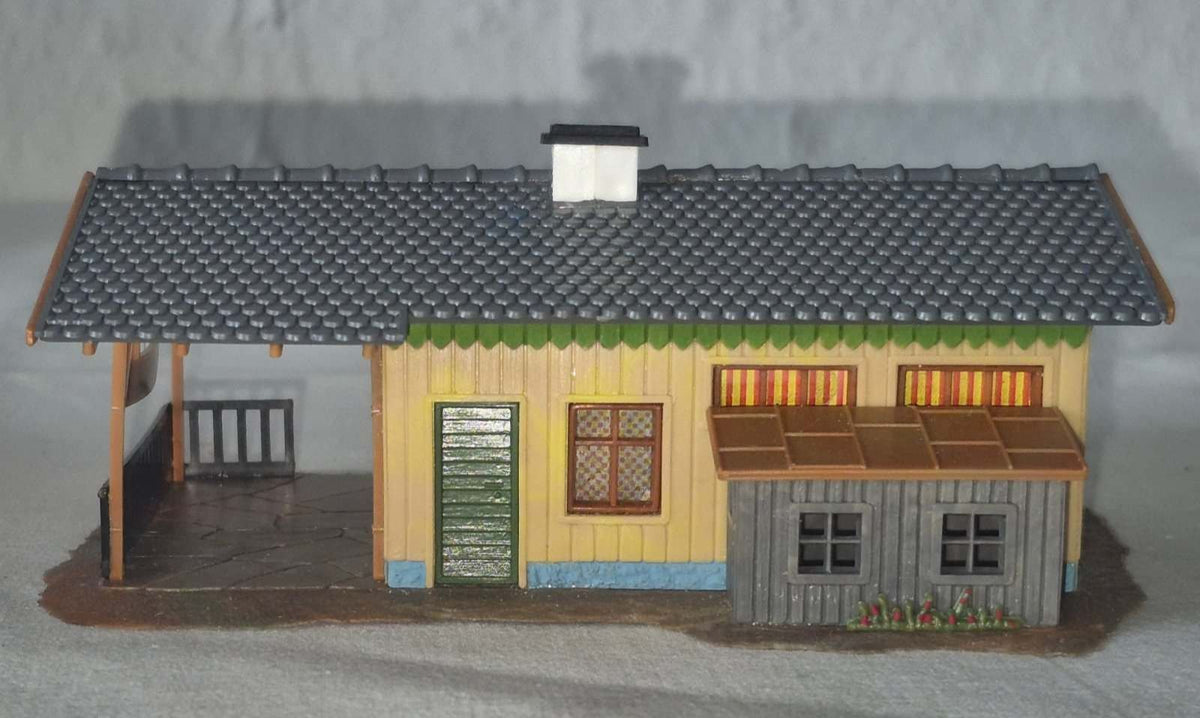 Faller B152 Modellbahn  Lagerschuppen Lagerhaus fertig bemalt H0 Vintage