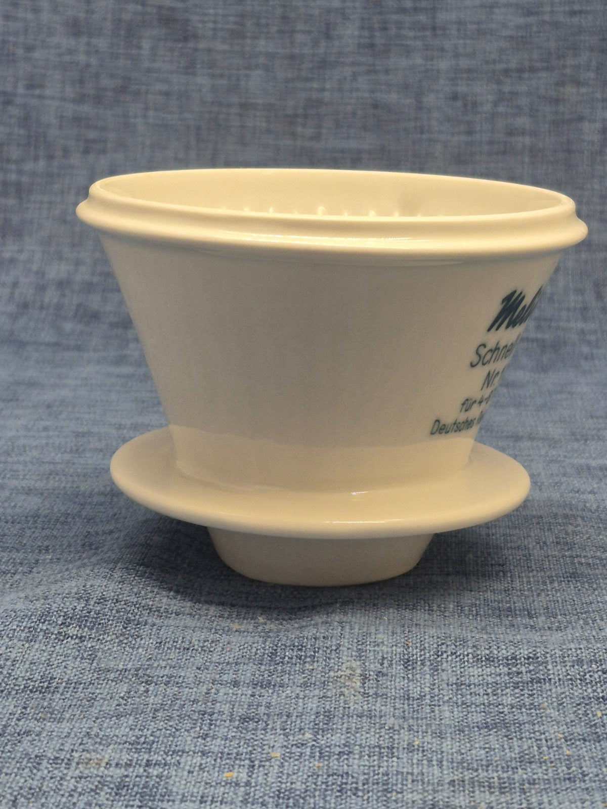 Melitta Schnell-Filter Nr. 102 Porzellan 4-8 Tassen 8-Lochfilter. D.R.P.