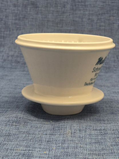 Melitta Schnell-Filter Nr. 102 Porzellan 4-8 Tassen 8-Lochfilter. D.R.P.
