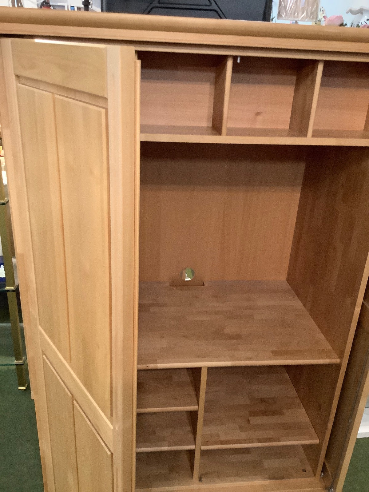 TV-/HiFi-Schrank - Massivholz+Furnier - 120x 174 x 70 cm - 2türig