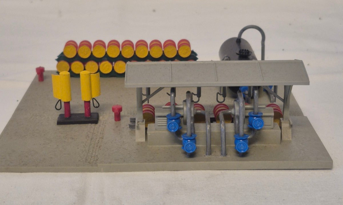 Kibri Tanklager Shell fertig gebaut Modelleisenbahn H0 Industrie