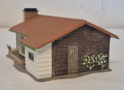 Fall B266 - kleines Steinhaus - H0 - fertig gebaut - Sammlungsauflösung