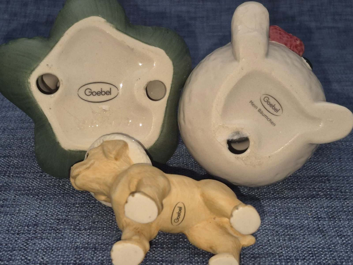 Goebel Porzellan Weihnachtsfiguren 3er Set Schneemann Tannenbaum Hund