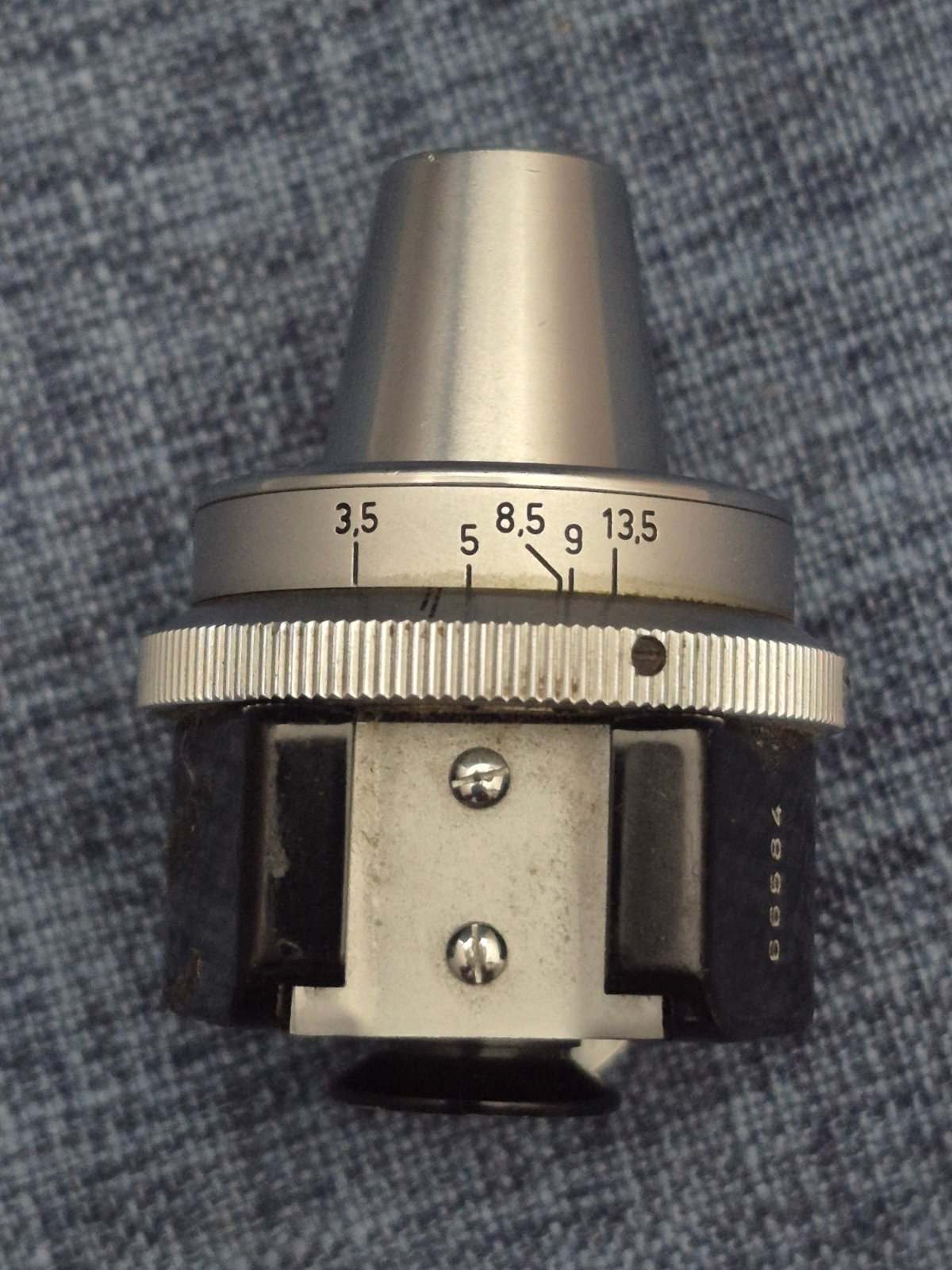 E. Leitz Wetzlar Messsucher Entfernungsmesser Leica Germany SN 66584