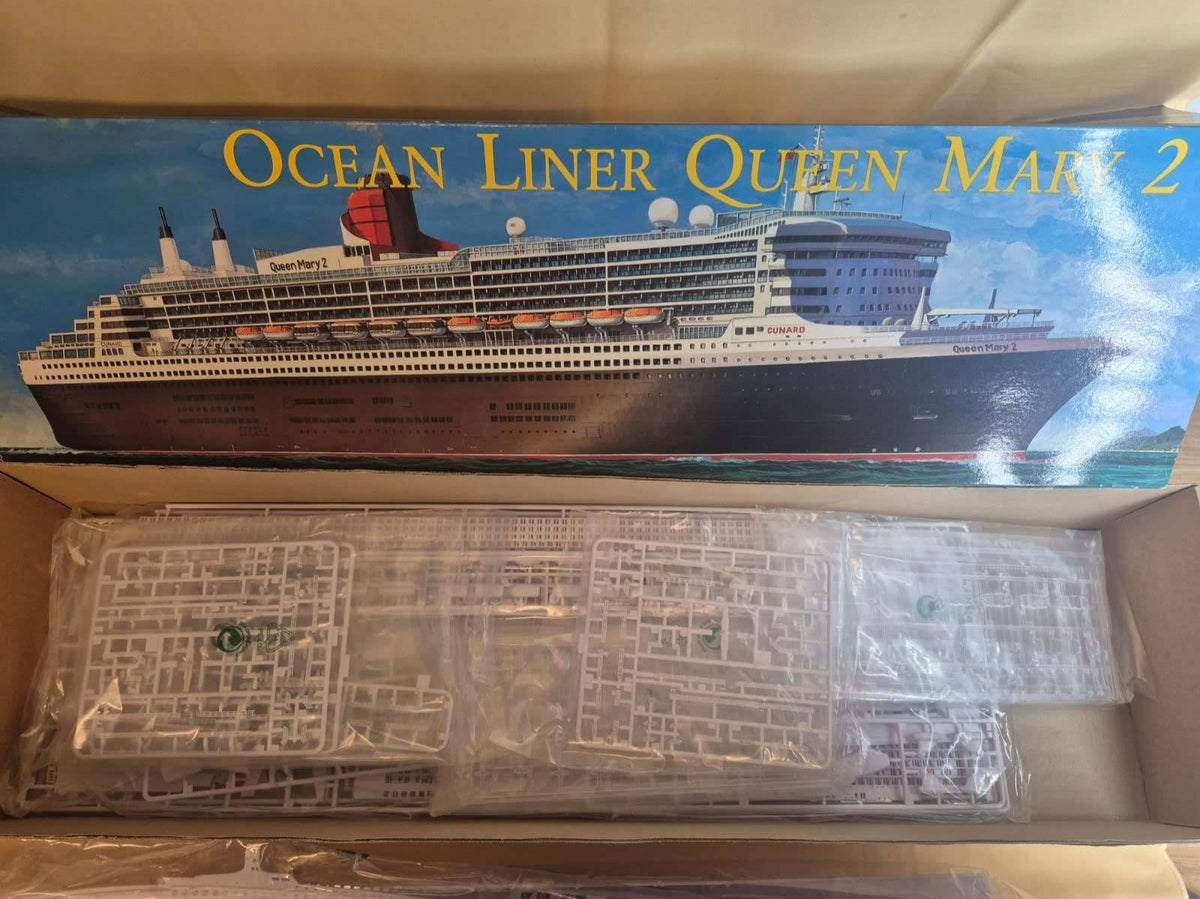 Revell 05223 Ocean Liner "Queen Mary 2" Modellbausatz 1:400 85cm OVP ungebaut