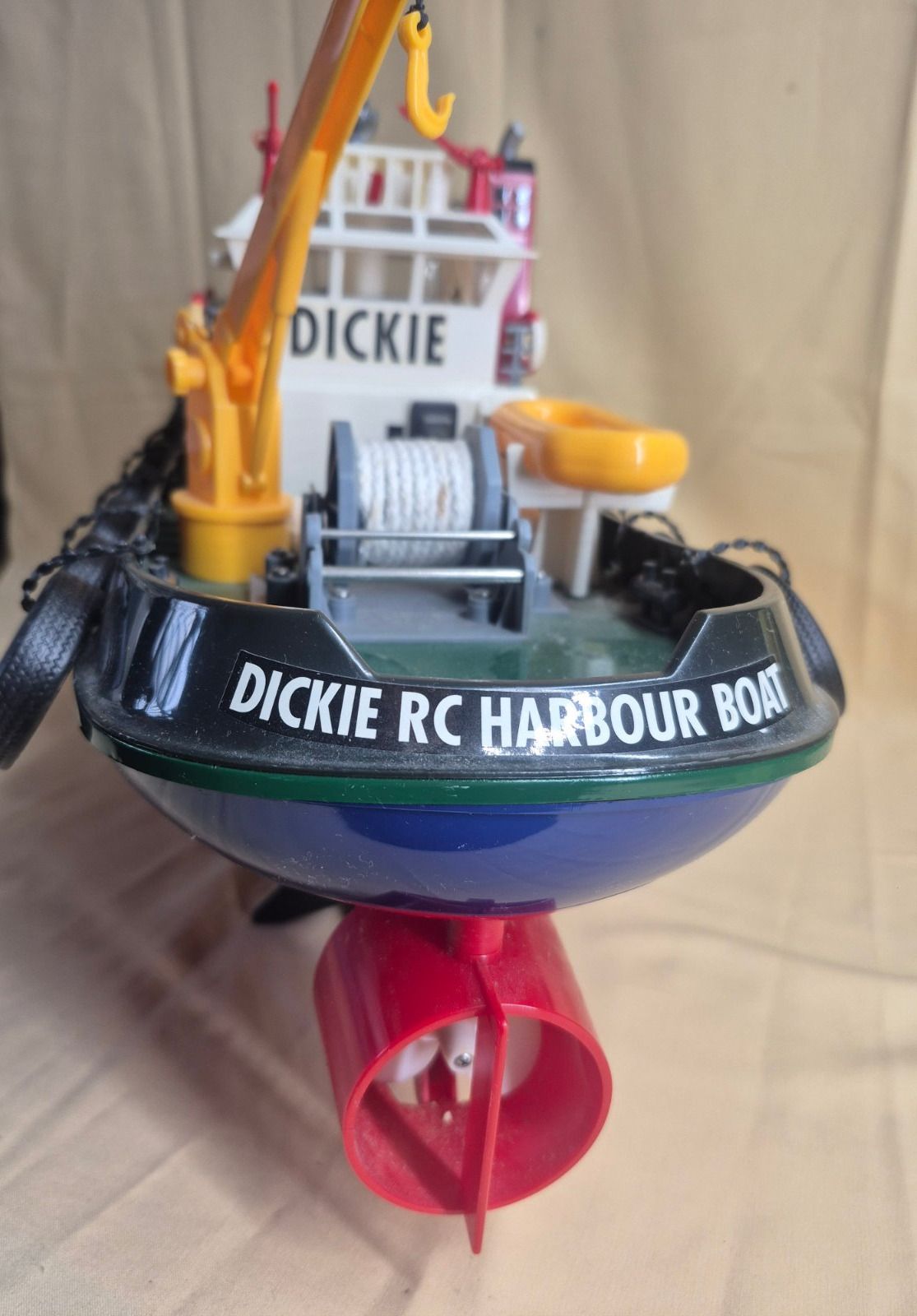 Dickie RC Harbour Boat Hamburg Schlepper Funkfernsteuerung 3-Kanal OVP
