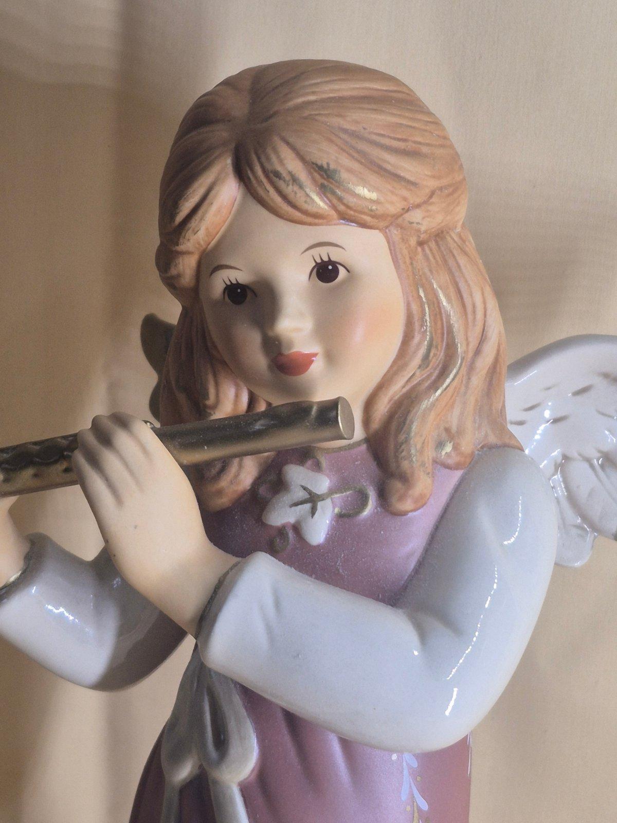 Goebel Schutzengel Engel Figur mit Flöte Porzellan lila Nr. 41 512 Sammler