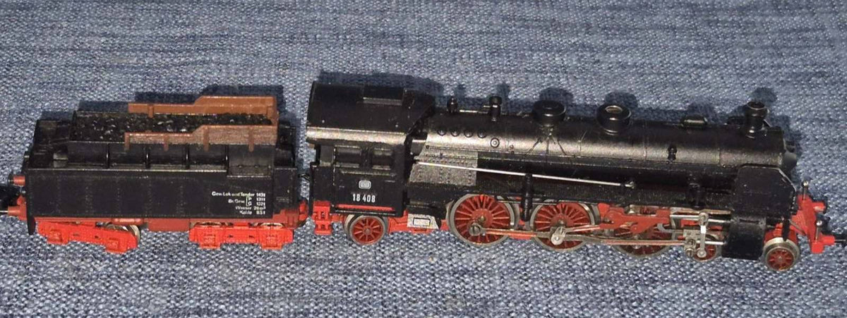 Arnold Rapido N Dampflok DB 18 408 mit Tender Art.0254 Made in W-Germany, getest