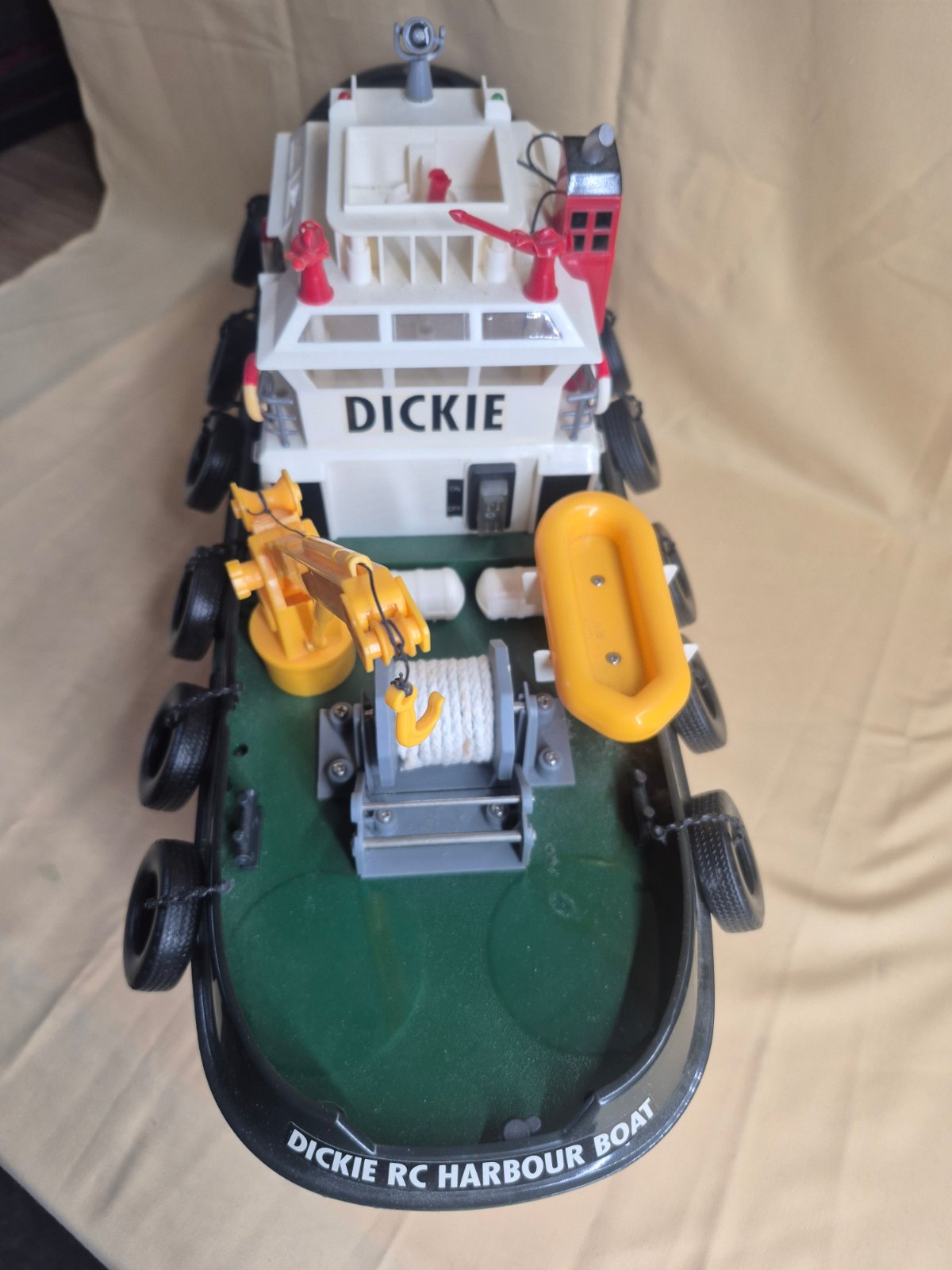 Dickie RC Harbour Boat Hamburg Schlepper Funkfernsteuerung 3-Kanal OVP